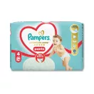 Pampers Premium Care Bugyipelenka, Maxi 4, 9-15 kg, 40 db