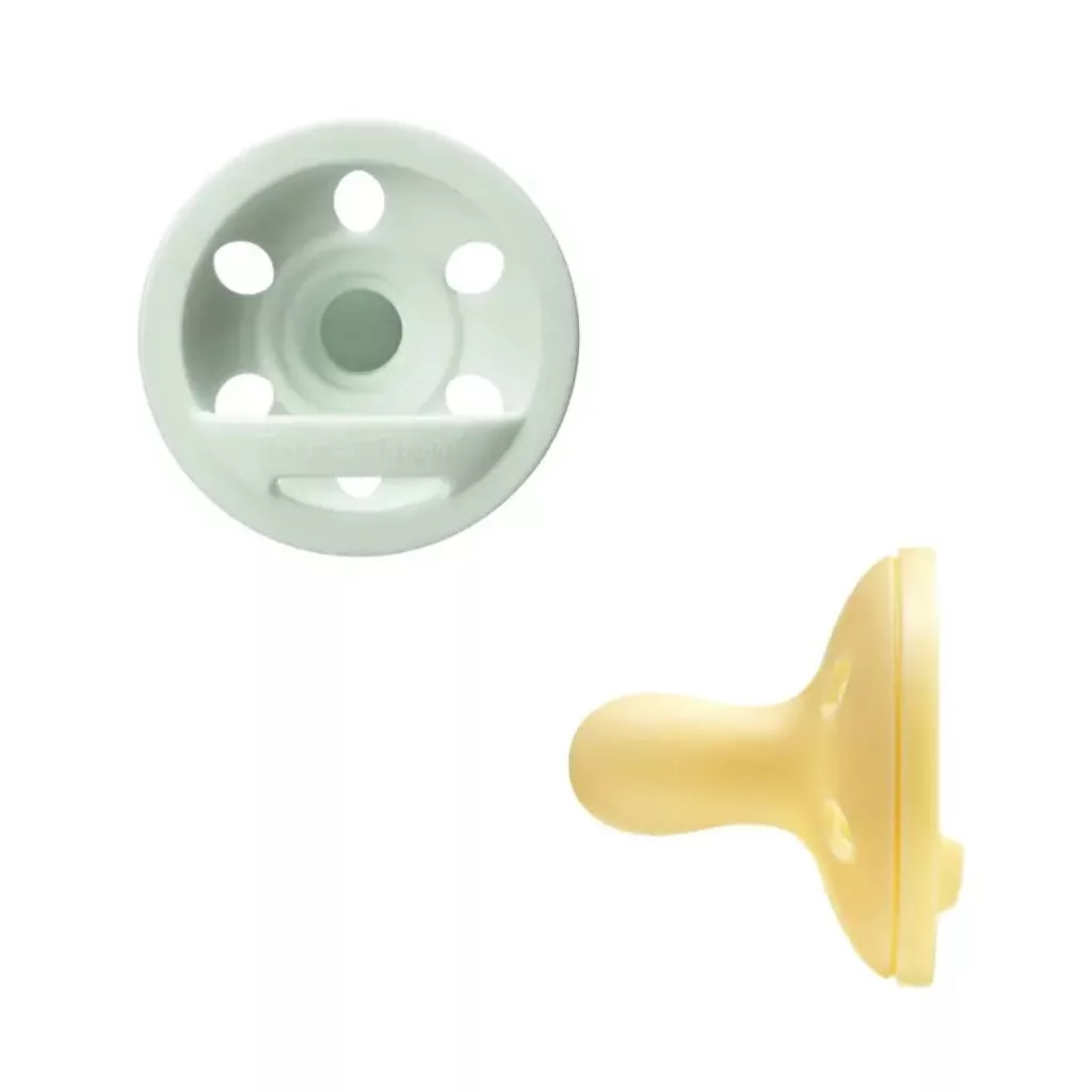 Tommee Tippee Breastlike anyamell formájú cumi 0-6 hó 2 db (zöld-sárga)