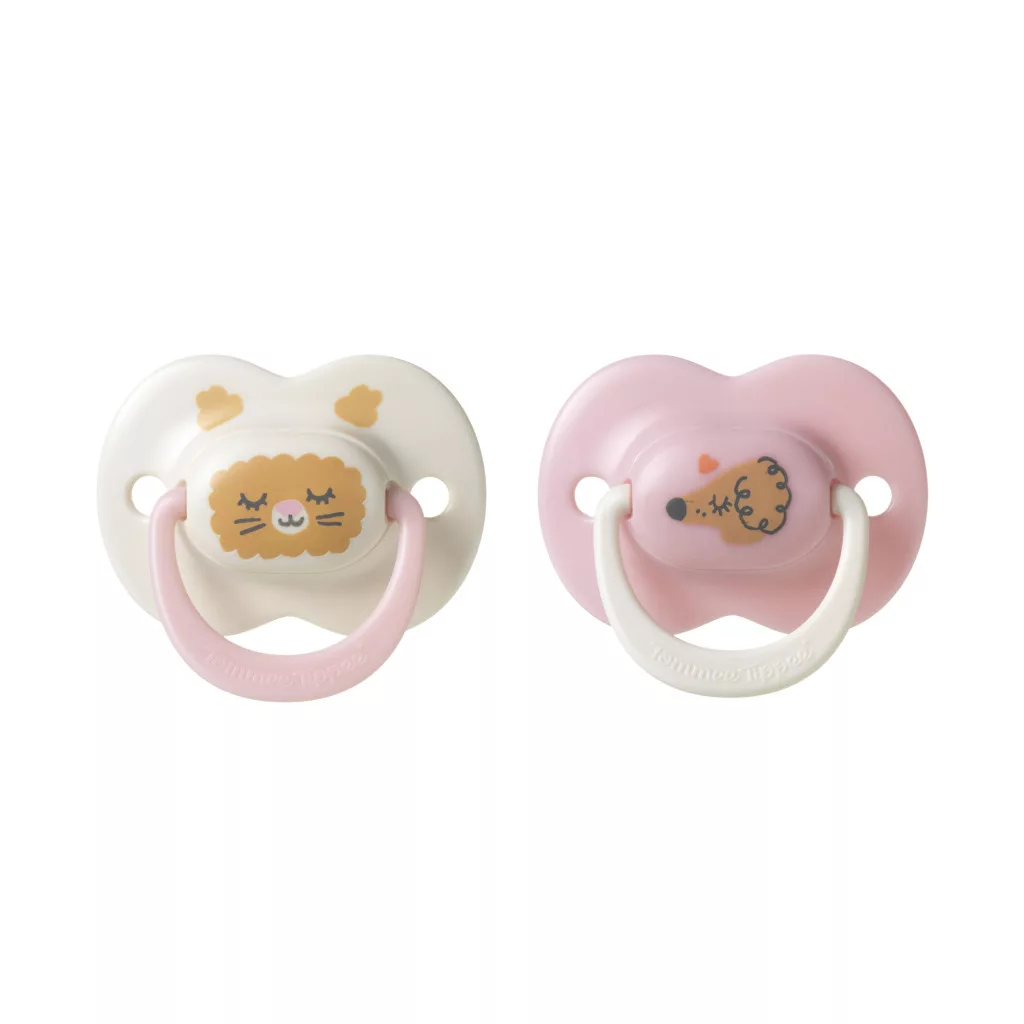 Tommee Tippee Ultimate Fit nyugtató cumi sterilizáló tokkal 18-36 hó 2 db (lányos)