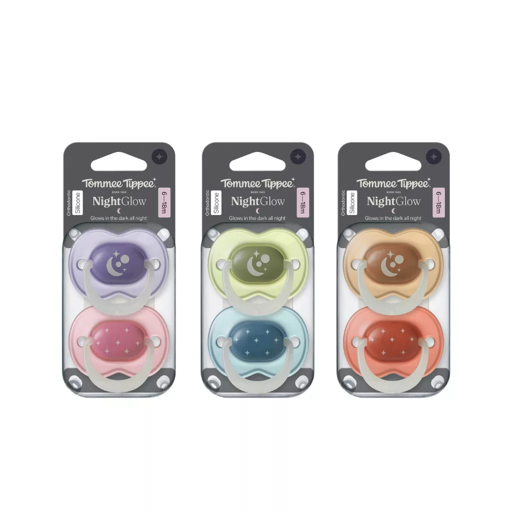 Tommee Tippee Night Glow éjszakai nyugtató cumi sterilizáló tokkal 6-18 hó 2 db