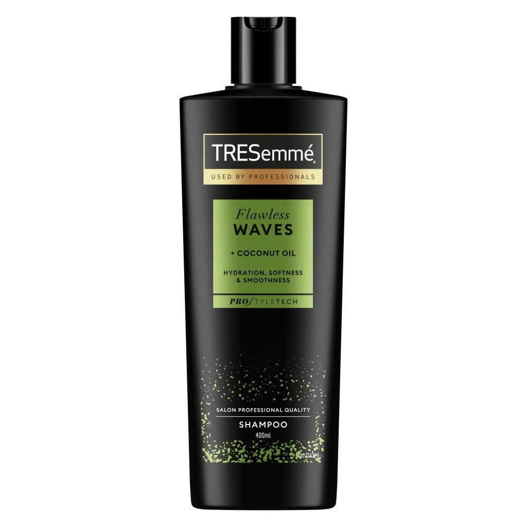 TRESemmé Flawless Waves sampon hullámos és göndör hajra (400 ml)