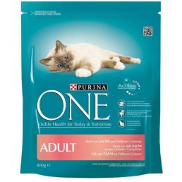 Purina One száraz macskaeledel lazaccal (800 g)