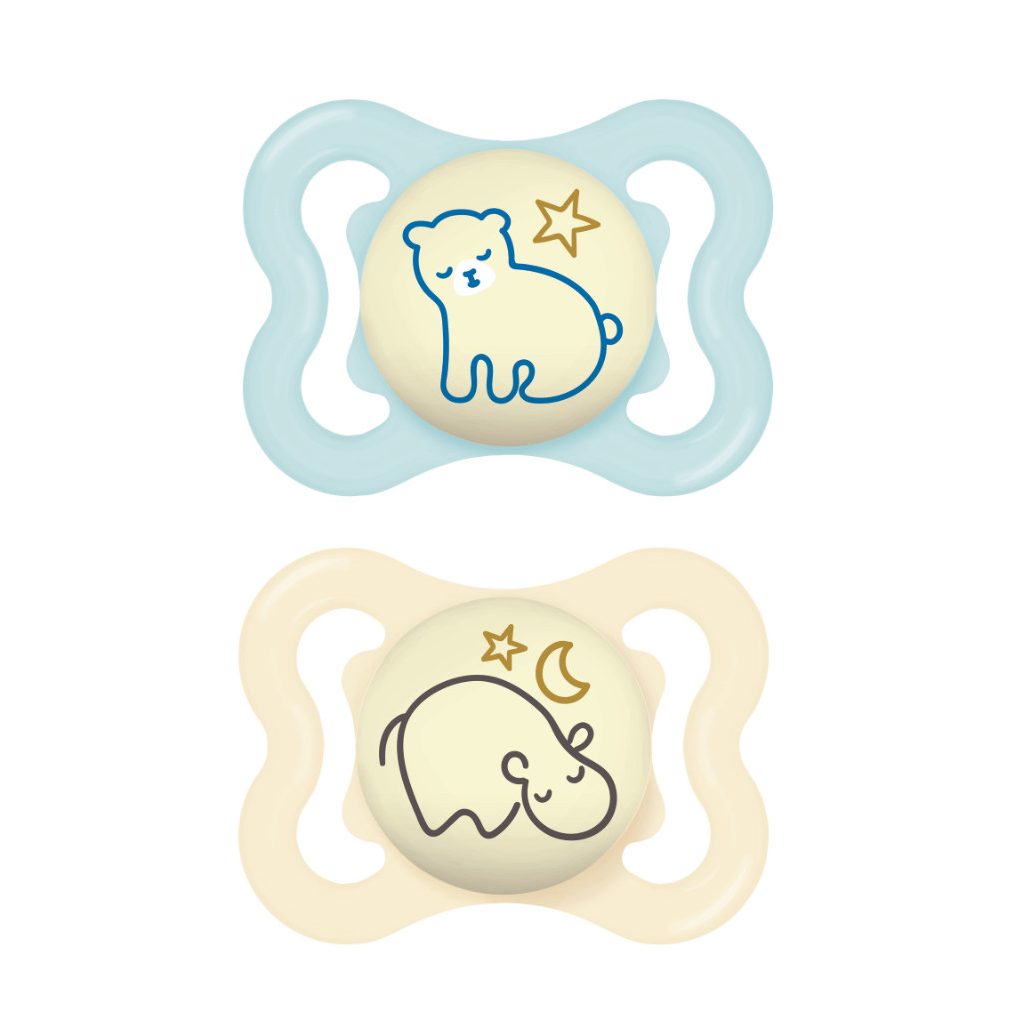 MAM Supreme Night világítós szilikon játszócumi 0 hó+, 2db (fiús)