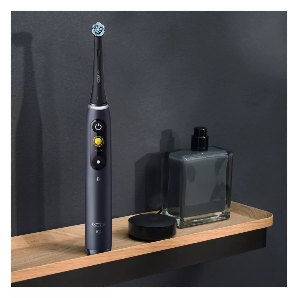 Oral-B iO Series 8 Ónixfekete Elektromos Fogkefe