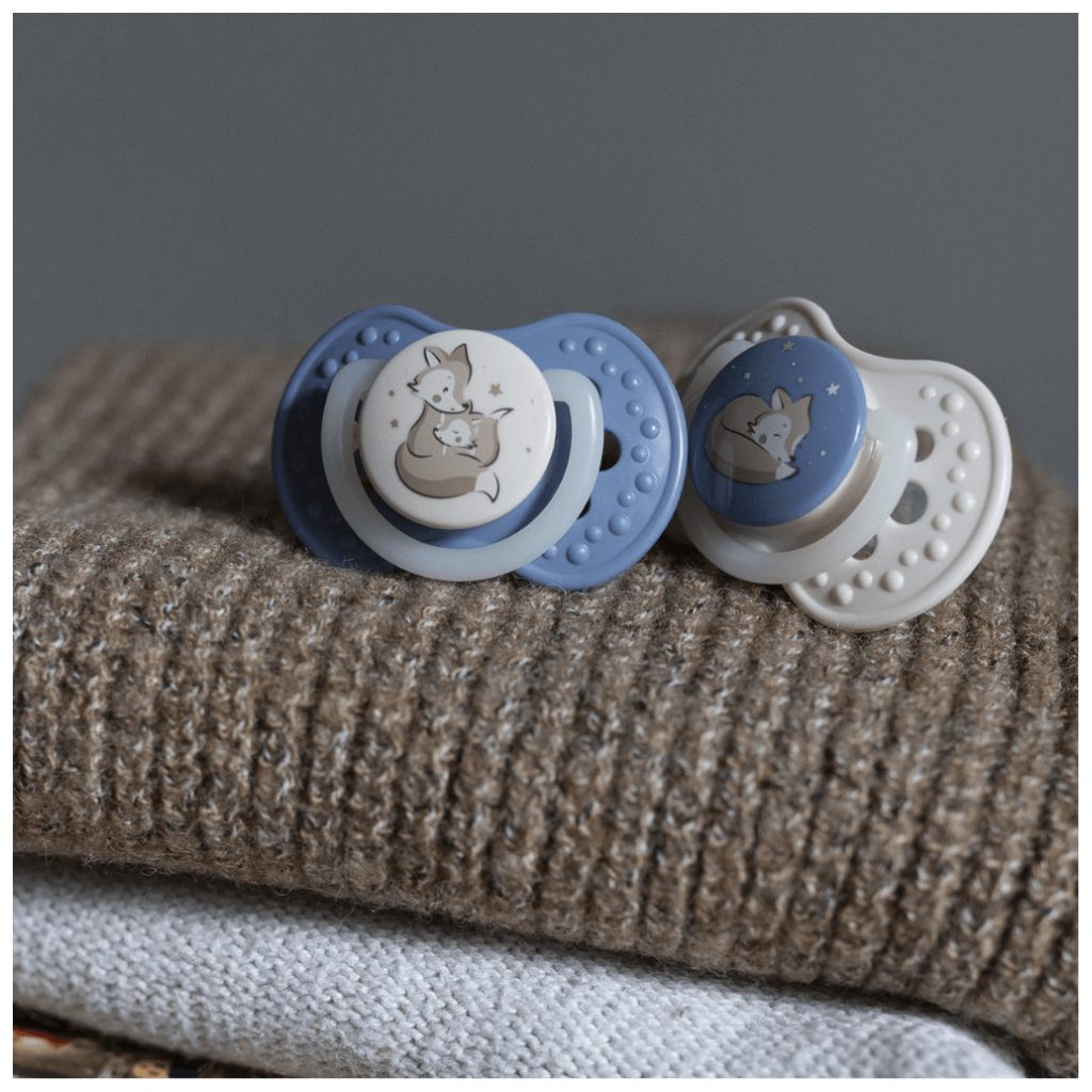 LOVI Dinamikus nyugtató cumi Night&Day 6-18 hó, 2 db (fiú)