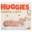 Huggies Extra Care újszülött pelenka 2, 3-6 kg, 82 db + AJÁNDÉK Baba az autóban matrica