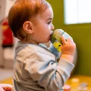 Tommee Tippee Superstar weaning sippee csőrös itatópohár 190ml, 4 hó+ (zöld) (1 db)
