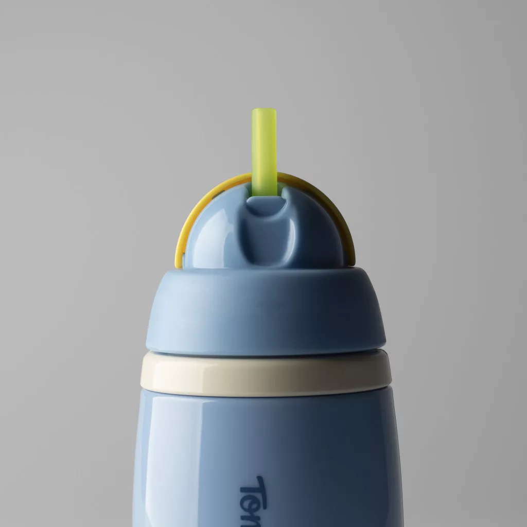 Tommee Tippee Active Straw szívószálas pohár 266 ml, 12 hó+