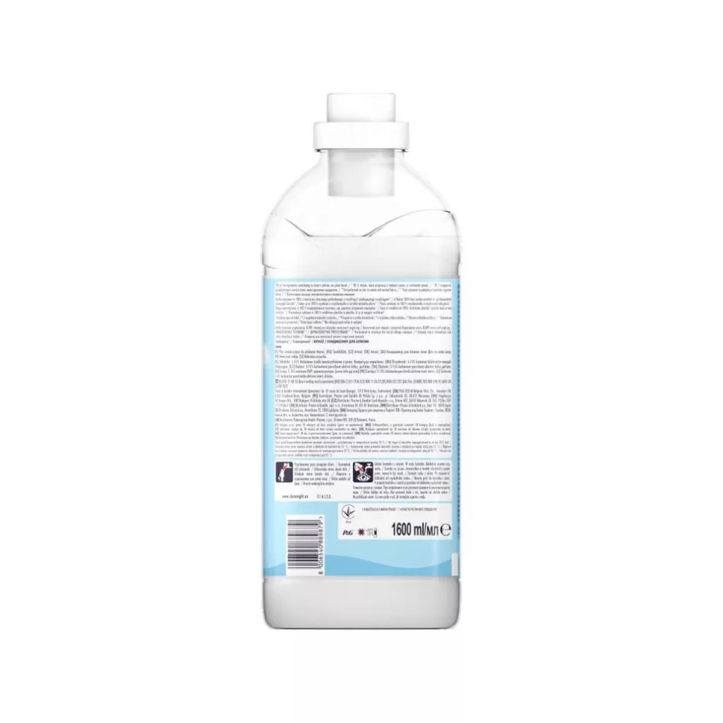 Lenor Sensitive textilöblítő 1,6 liter (64 mosás)