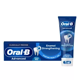   Oral-B Advanced Enamel Strenghtening Clean Mint fogkrém (75 ml)