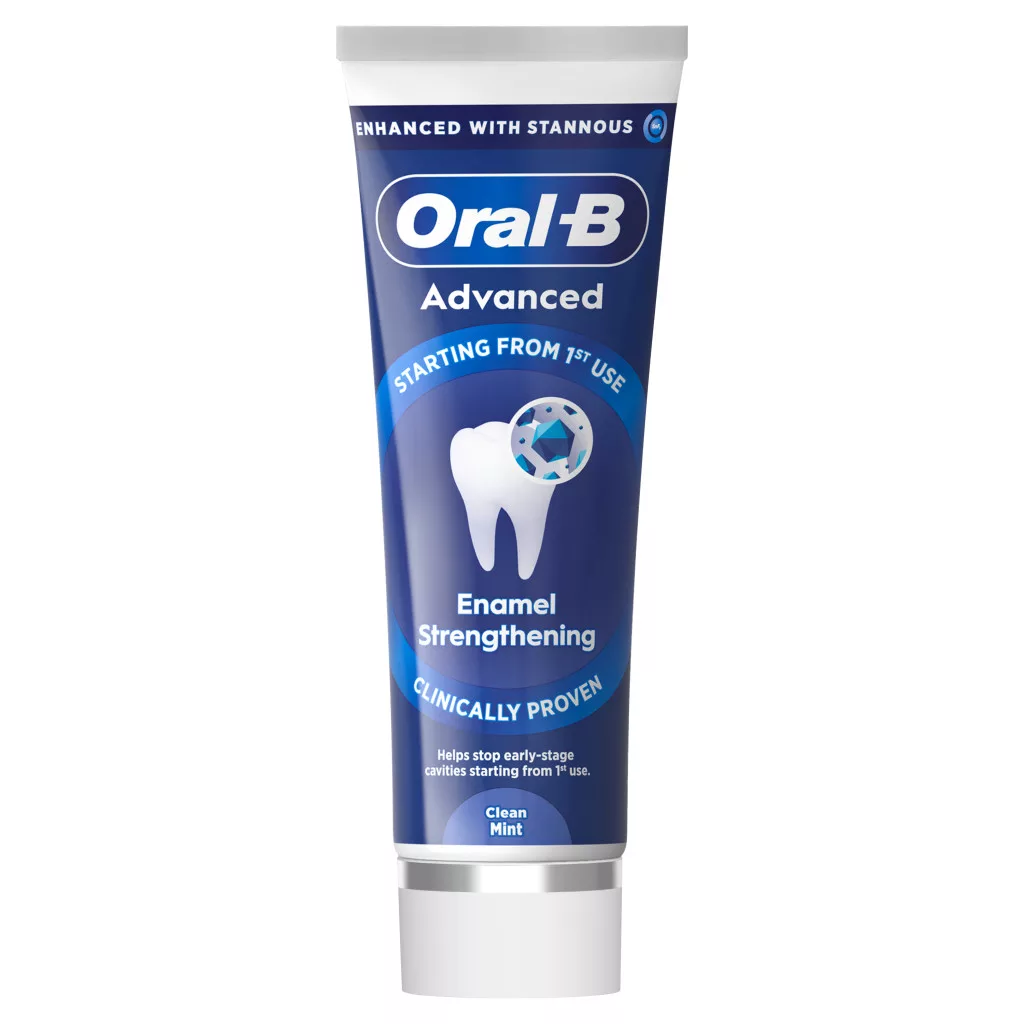 Oral-B Advanced Enamel Strenghtening Clean Mint fogkrém (75 ml)