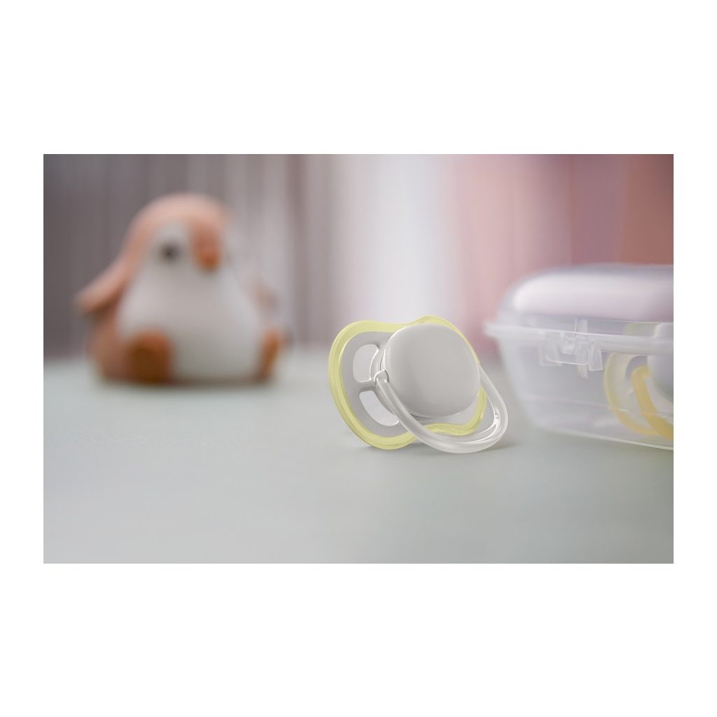 Philips Avent SCF085/15 Ultra air játszócumi neutral 0-6hó 2 db (barna-szürke)