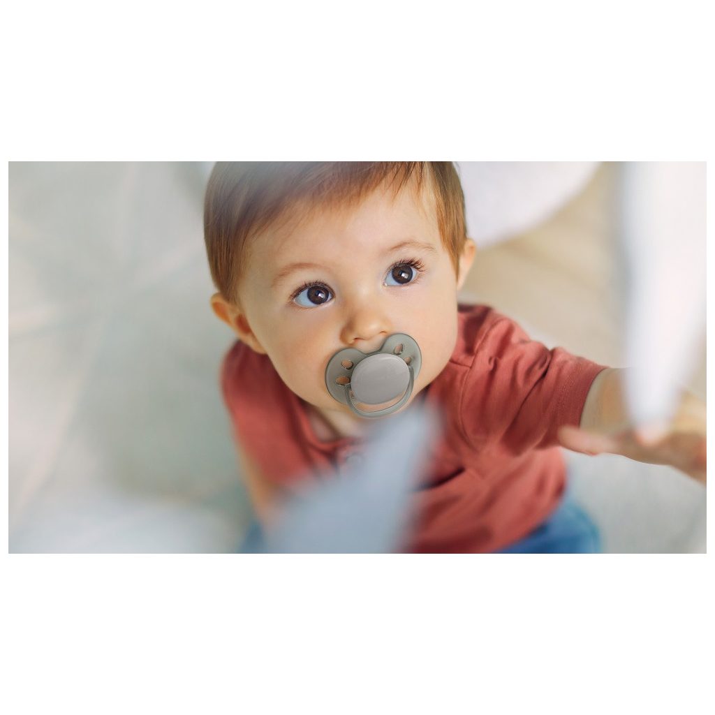 Philips Avent SCF091/03 Játszócumi Ultrasoft Premium neutral 0-6hó, 2 db (zöld-narancs)